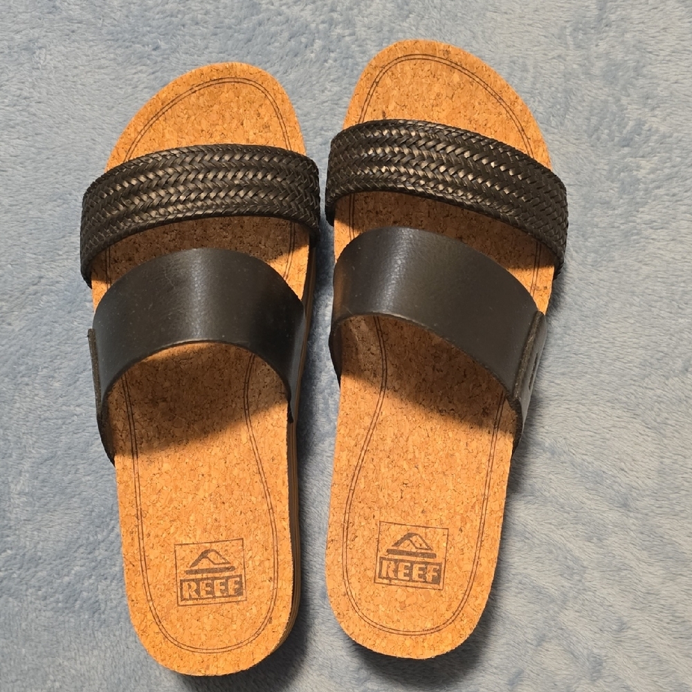 Reef Black and Tan Slide Sandals